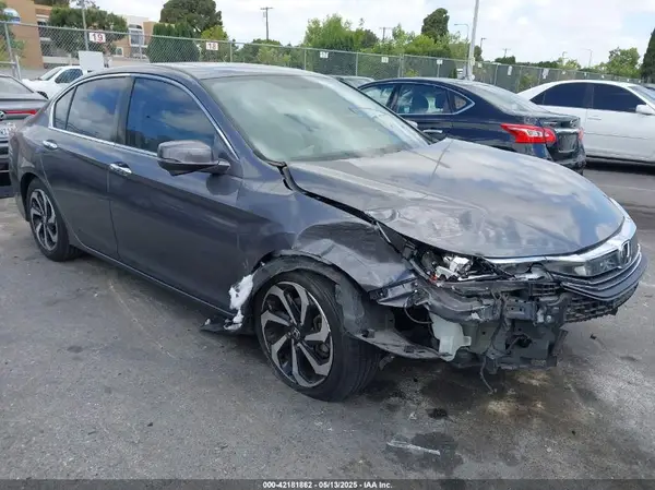 1HGCR2F76GA077514 2016 HONDA ACCORD - Image 1