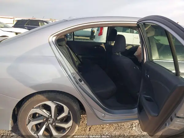 1HGCR2F76GA195871 2016 HONDA ACCORD - Image 8
