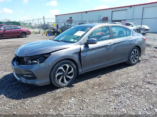 1HGCR2F76GA205279 2016 HONDA ACCORD - Image 2