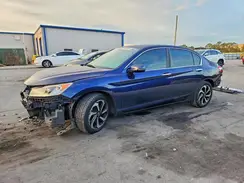 1HGCR2F76HA028816 2017 HONDA ACCORD