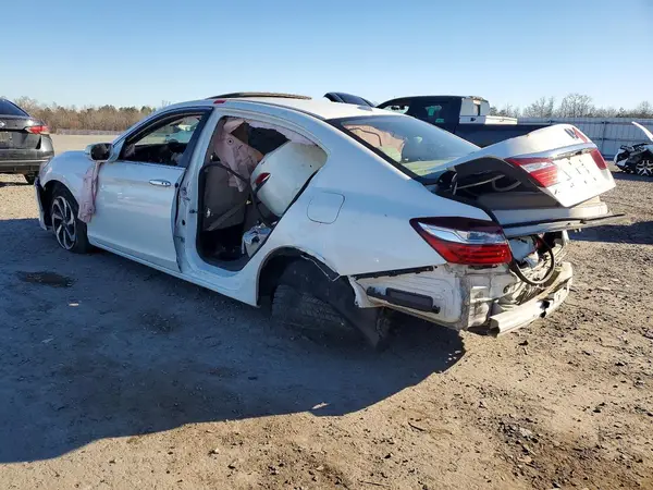 1HGCR2F76HA032364 2017 HONDA ACCORD - Image 2