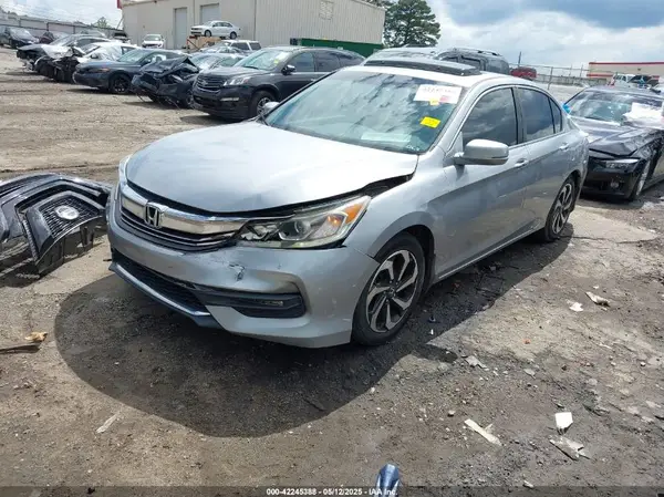 1HGCR2F76HA033997 2017 HONDA ACCORD - Image 2