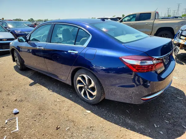 1HGCR2F76HA062304 2017 HONDA ACCORD - Image 2