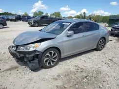 1HGCR2F76HA120895 2017 HONDA ACCORD