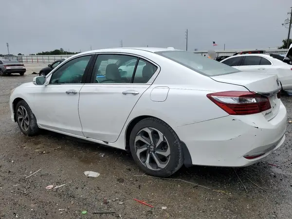 1HGCR2F76HA129161 2017 HONDA ACCORD - Image 2