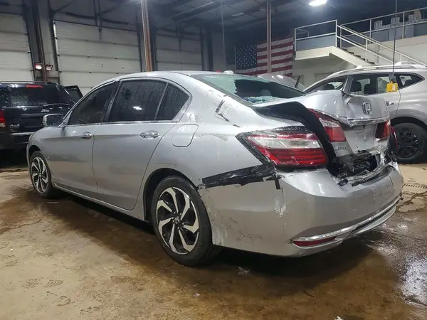 1HGCR2F76HA185715 2017 HONDA ACCORD - Image 2
