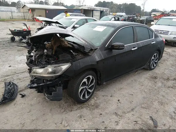 1HGCR2F76HA236839 2017 HONDA ACCORD - Image 2