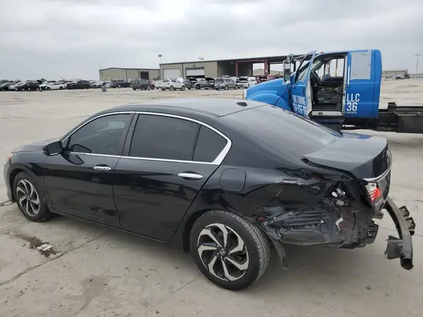 1HGCR2F76HA243774 2017 HONDA ACCORD - Image 2