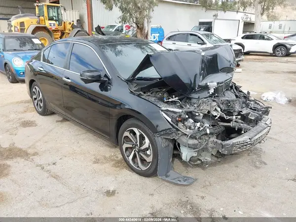 1HGCR2F77GA078803 2016 HONDA ACCORD - Image 1