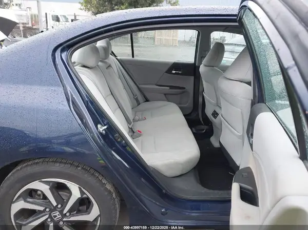 1HGCR2F77GA106051 2016 HONDA ACCORD - Image 8