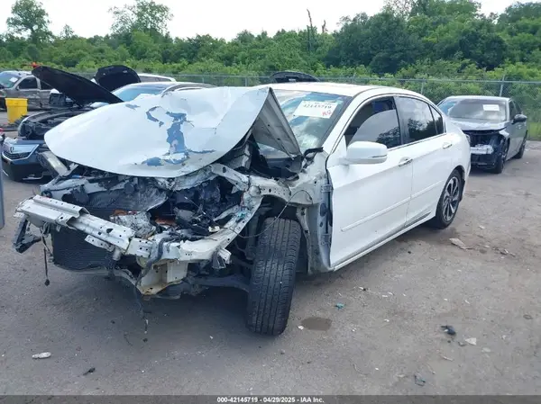 1HGCR2F77GA200012 2016 HONDA ACCORD - Image 2