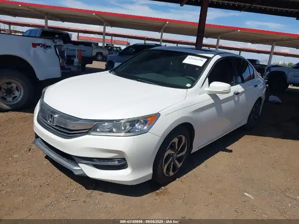 1HGCR2F77GA242812 2016 HONDA ACCORD - Image 2