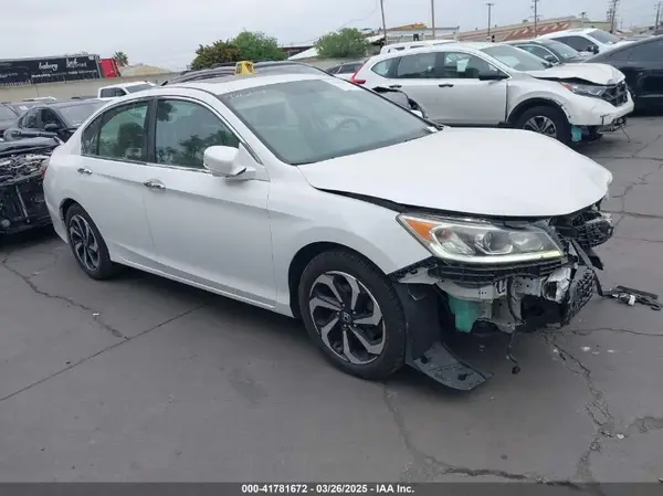 1HGCR2F77HA021146 2017 HONDA ACCORD - Image 1