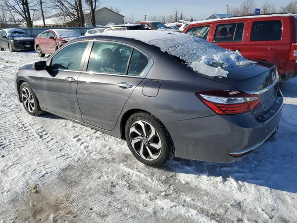 1HGCR2F77HA030560 2017 HONDA ACCORD - Image 2