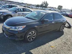 1HGCR2F77HA034818 2017 HONDA ACCORD