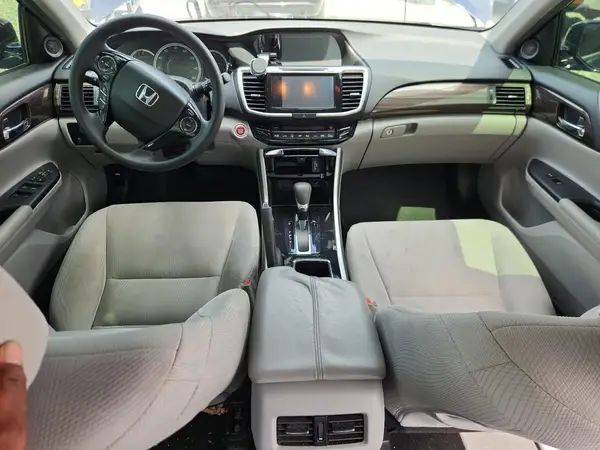 1HGCR2F77HA044619 2017 HONDA ACCORD - Image 8
