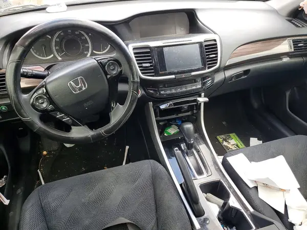1HGCR2F77HA071674 2017 HONDA ACCORD - Image 8