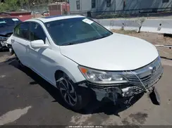 1HGCR2F77HA090757 2017 HONDA ACCORD