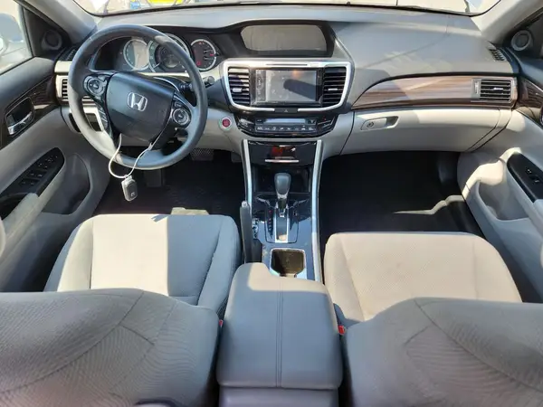 1HGCR2F77HA091939 2017 HONDA ACCORD - Image 8