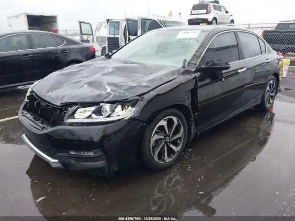 1HGCR2F77HA109940 2017 HONDA ACCORD - Image 2
