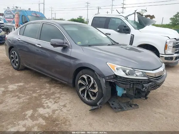 1HGCR2F77HA132232 2017 HONDA ACCORD - Image 1