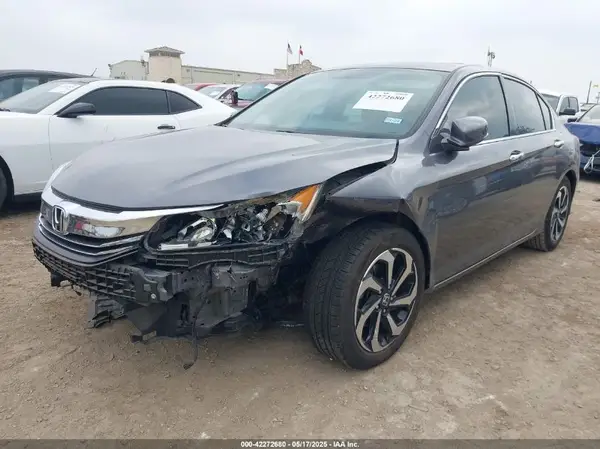 1HGCR2F77HA132232 2017 HONDA ACCORD - Image 2
