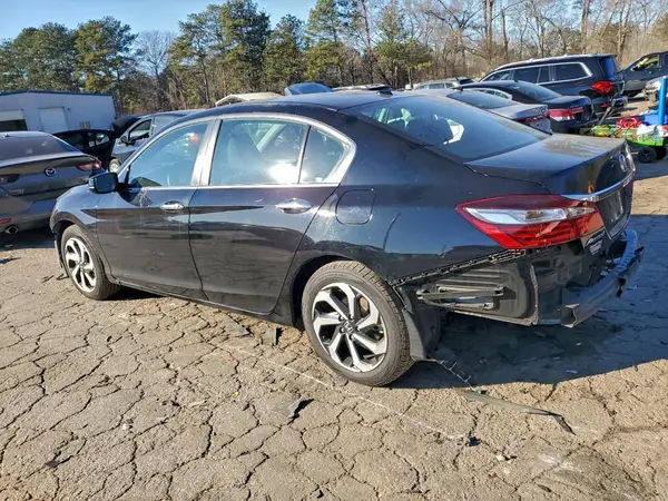 1HGCR2F77HA164632 2017 HONDA ACCORD - Image 2