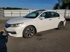 1HGCR2F77HA166963 2017 HONDA ACCORD