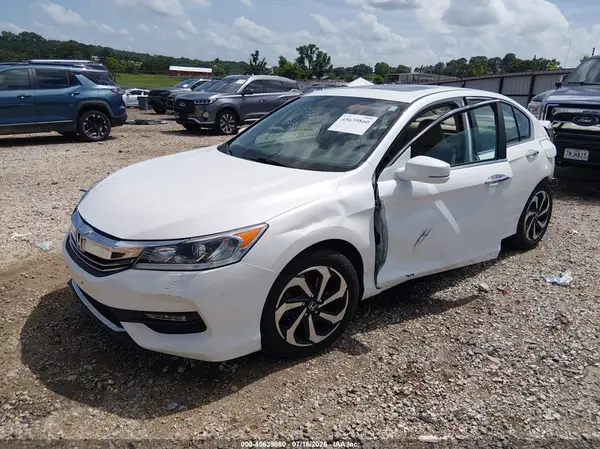 1HGCR2F77HA183004 2017 HONDA ACCORD - Image 2