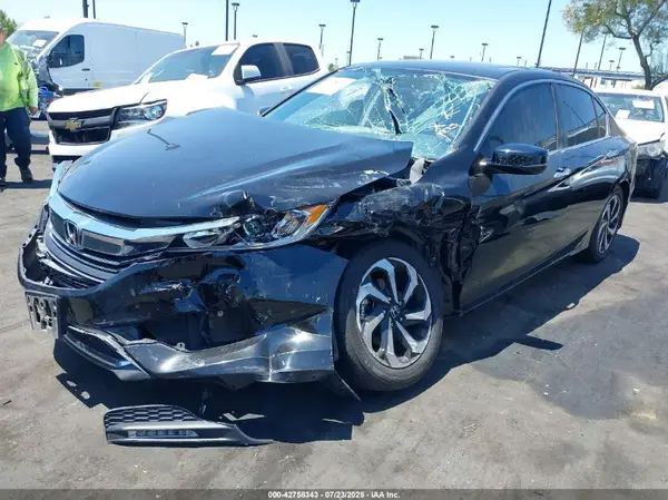 1HGCR2F77HA223131 2017 HONDA ACCORD - Image 2
