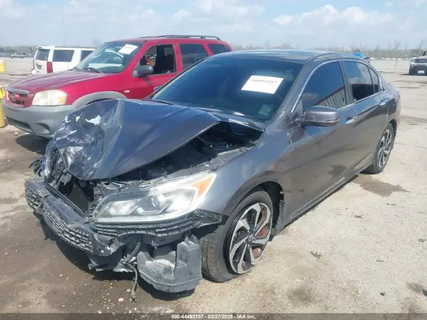1HGCR2F77HA244139 2017 HONDA ACCORD - Image 2