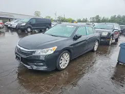 1HGCR2F77HA262656 2017 HONDA ACCORD