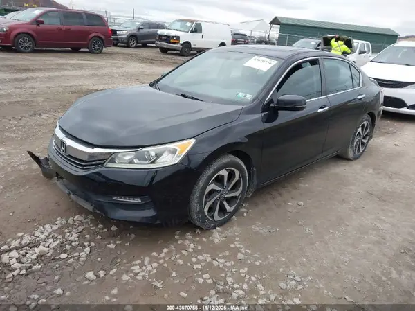 1HGCR2F78GA021820 2016 HONDA ACCORD - Image 2