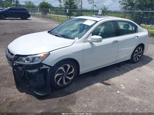 1HGCR2F78GA057698 2016 HONDA ACCORD - Image 2