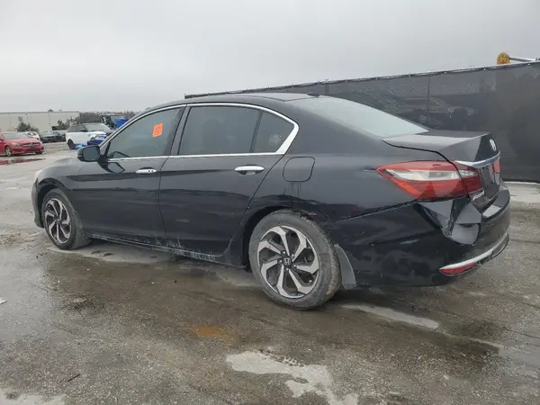 1HGCR2F78GA068409 2016 HONDA ACCORD - Image 2
