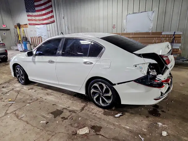 1HGCR2F78GA124784 2016 HONDA ACCORD - Image 2