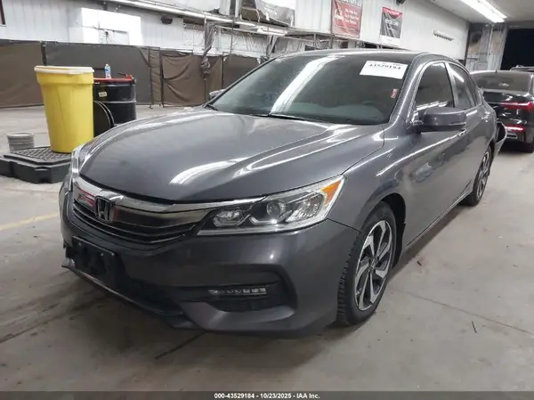1HGCR2F78GA145201 2016 HONDA ACCORD - Image 2