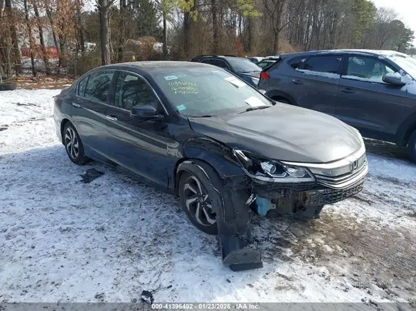 1HGCR2F78GA165528 2016 HONDA ACCORD - Image 1