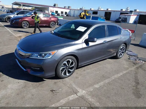 1HGCR2F78GA215683 2016 HONDA ACCORD - Image 2
