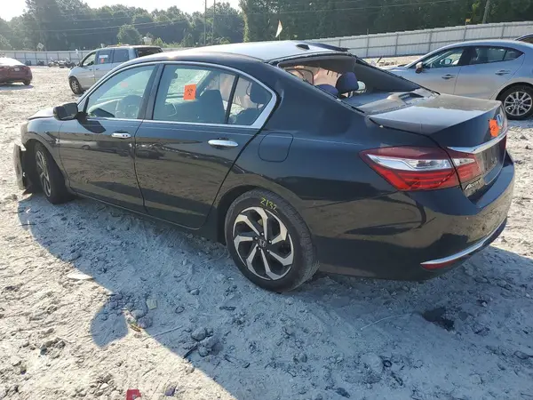 1HGCR2F78HA087866 2017 HONDA ACCORD - Image 2
