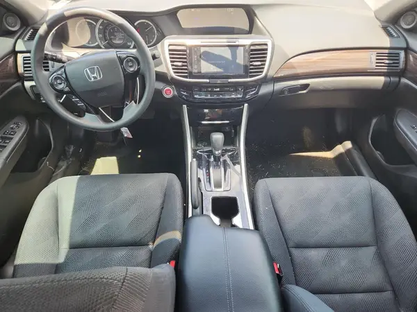 1HGCR2F78HA104682 2017 HONDA ACCORD - Image 8