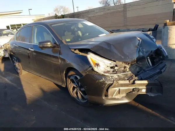 1HGCR2F78HA106285 2017 HONDA ACCORD - Image 1