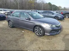 1HGCR2F78HA140307 2017 HONDA ACCORD