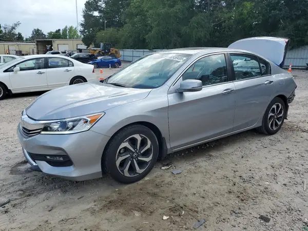 1HGCR2F78HA151632 2017 HONDA ACCORD - Image 1
