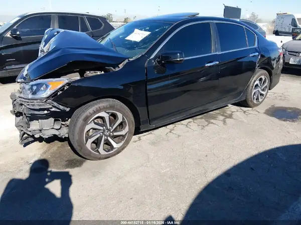 1HGCR2F78HA152151 2017 HONDA ACCORD - Image 2