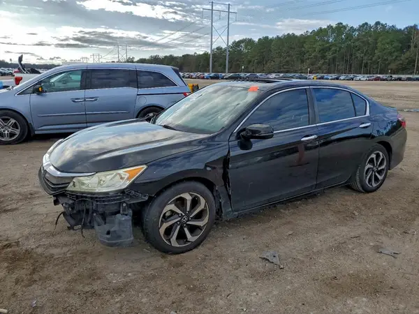 1HGCR2F78HA164607 2017 HONDA ACCORD - Image 1