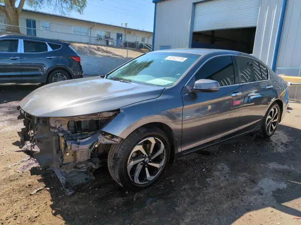 1HGCR2F78HA173436 2017 HONDA ACCORD - Image 1