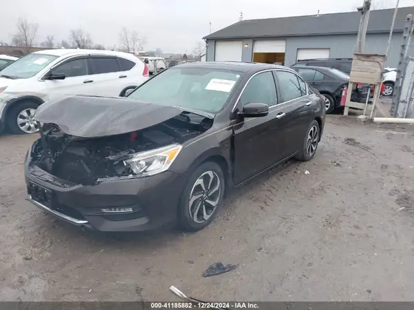 1HGCR2F78HA175980 2017 HONDA ACCORD - Image 2