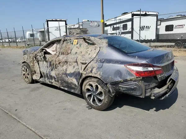 1HGCR2F78HA182489 2017 HONDA ACCORD - Image 2
