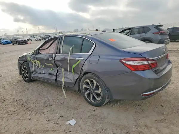 1HGCR2F78HA196005 2017 HONDA ACCORD - Image 2